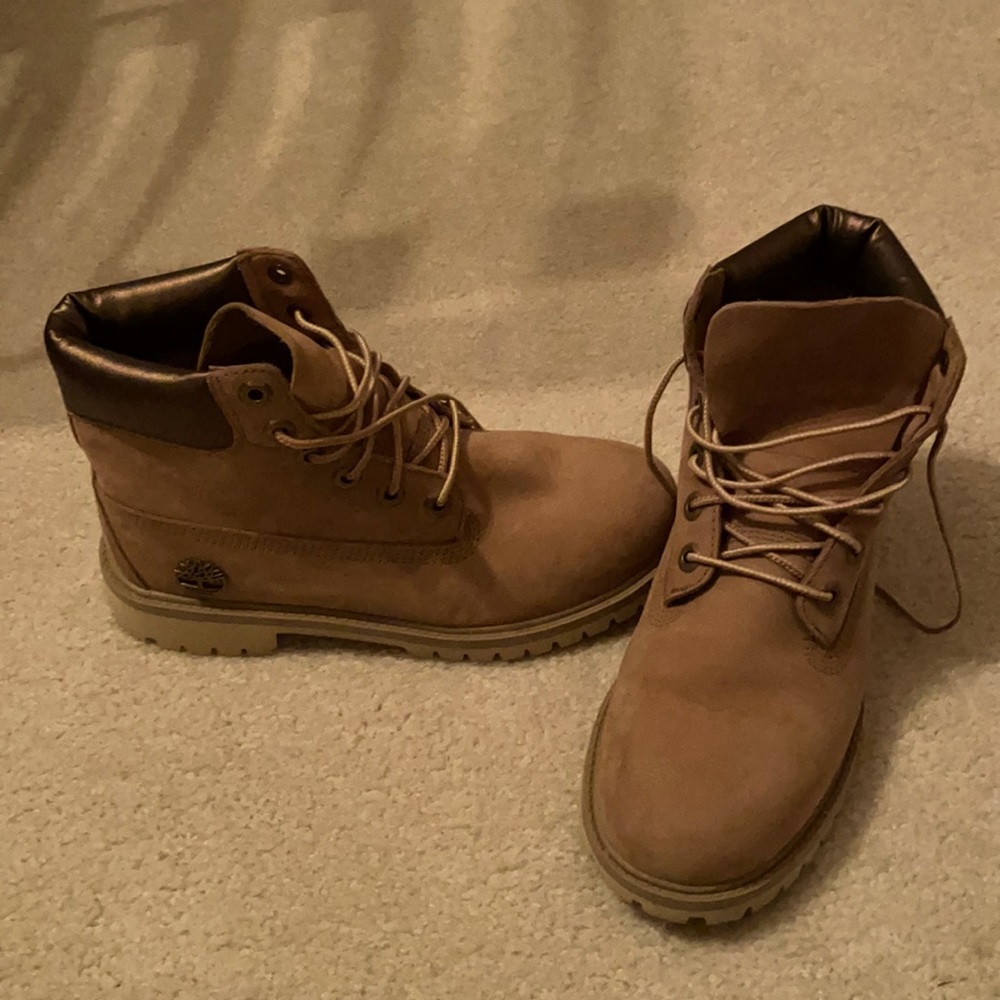 Timberland boots size 7.5 women’s